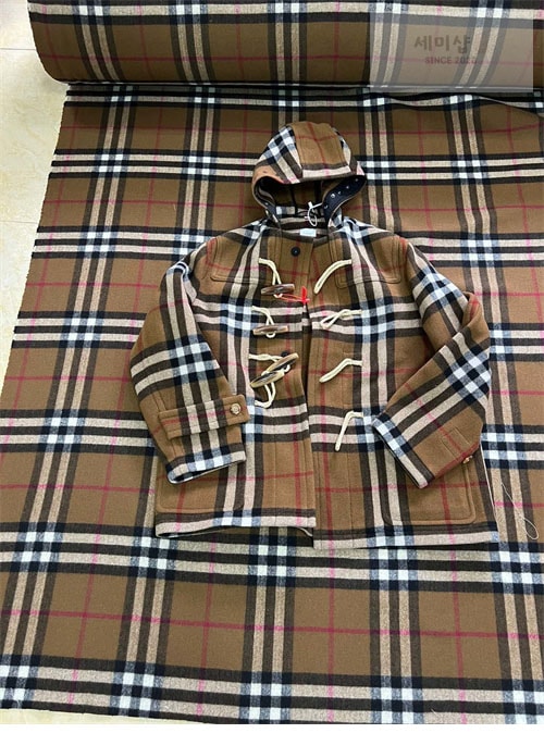 Burberry 버버리 체크 더플 코트 의류 3번 이미지
