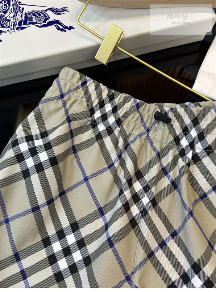 Burberry 버버리 체크 트윌 드로스트링 숏 팬츠 1# 의류 15번 이미지