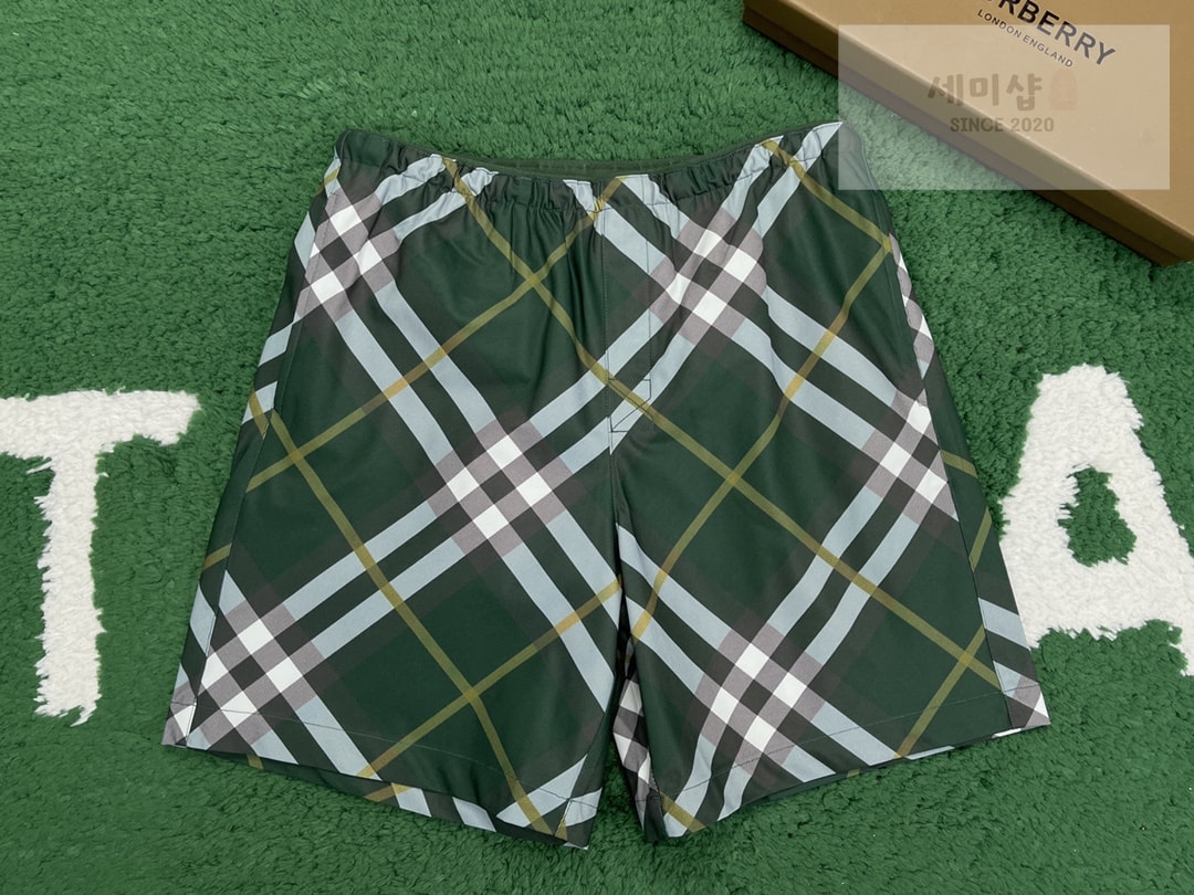 Burberry 버버리 체크 프린트 스윔 팬츠 “3COLOR” NO.1 의류 10번 이미지
