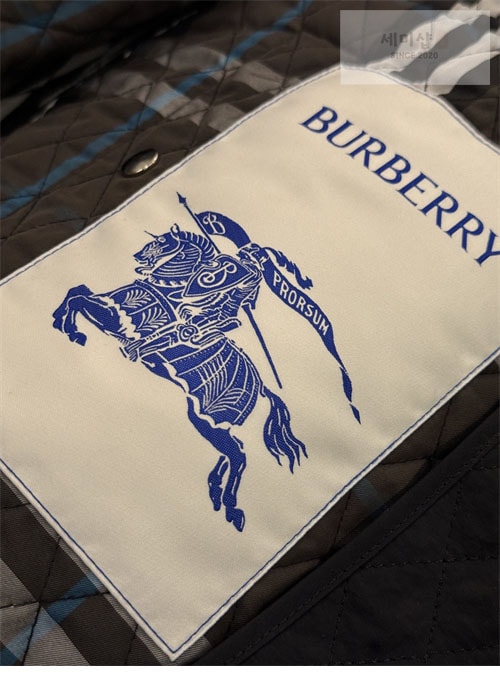 Burberry 버버리 퀼팅 나일론 봄버 자켓 의류 23번 이미지
