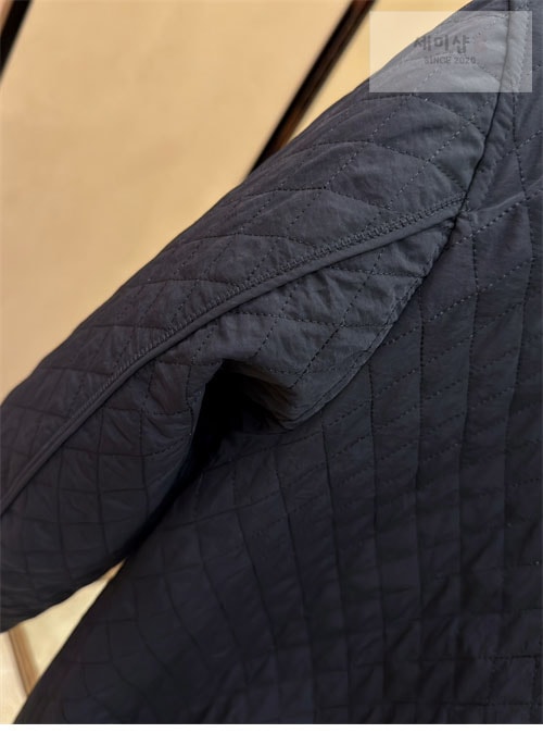 Burberry 버버리 퀼팅 나일론 봄버 자켓 의류 30번 이미지
