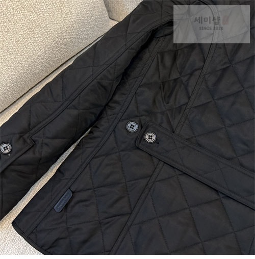 Burberry 버버리 퀼팅 여성용 자켓 레플리카 9번 이미지 - 의류 | 세미샵 레플리카 사이트