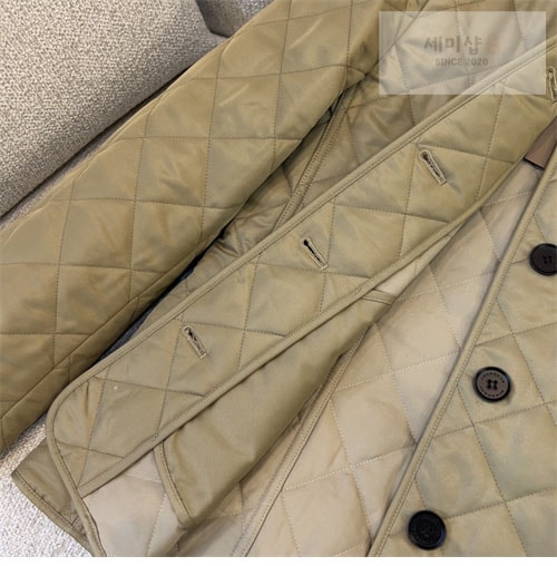 Burberry 버버리 퀼팅 여성용 자켓 레플리카 33번 이미지 - 의류 | 세미샵 레플리카 사이트