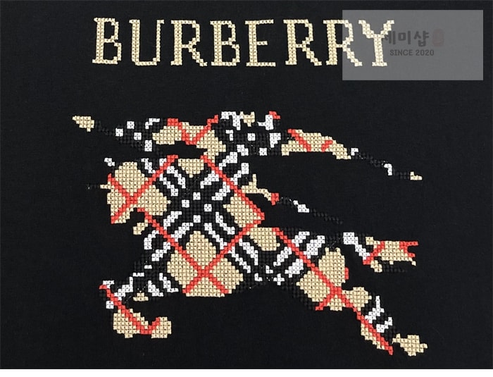 Burberry 버버리 크로스 스티치 EKD 코튼 반팔 티셔츠 블랙 의류 22번 이미지