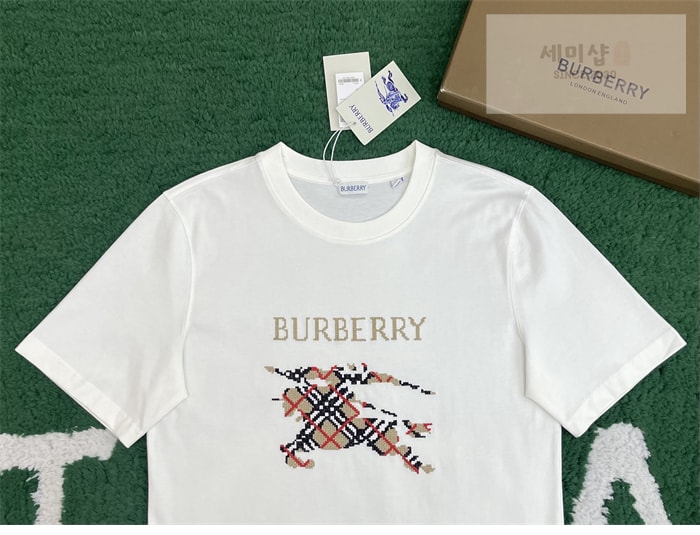 Burberry 버버리 크로스 스티치 EKD 코튼 반팔 티셔츠 블랙 의류 11번 이미지