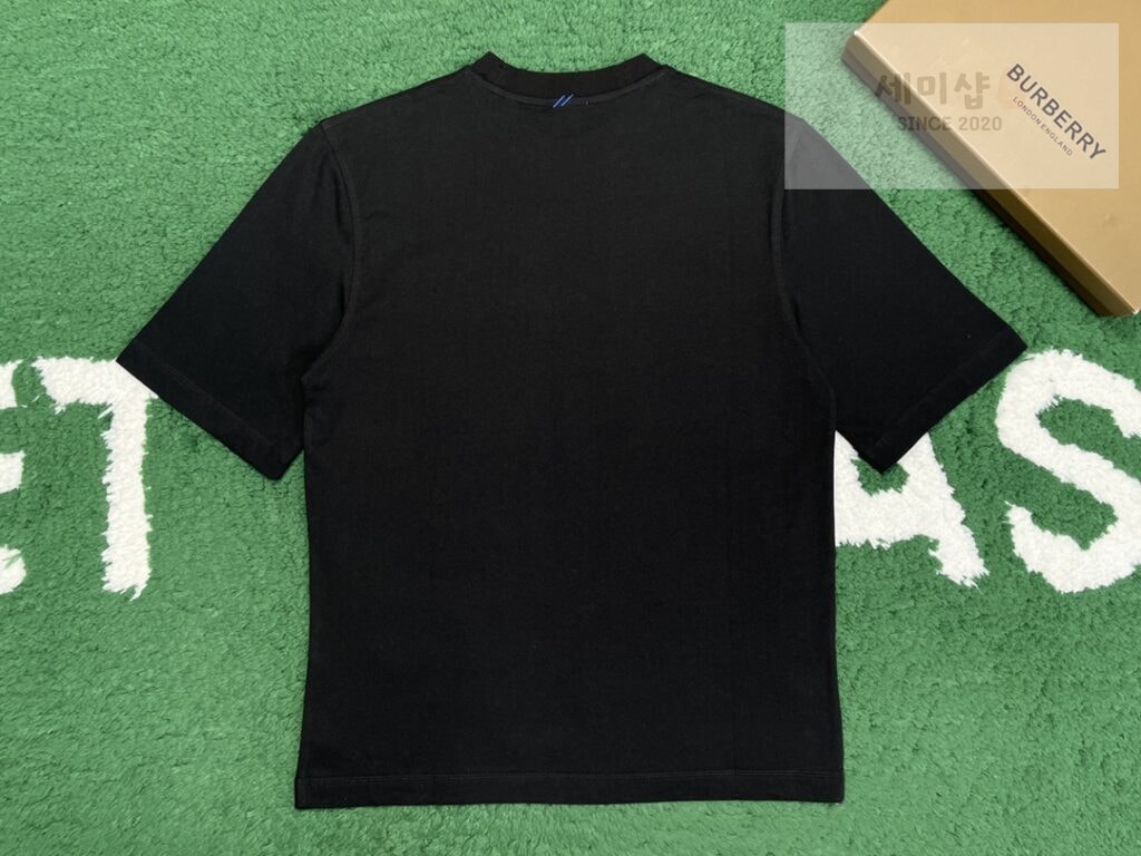 Burberry 버버리 크루넥 코튼 반팔 티셔츠 “2 COLOR” BLACK 의류 3번 이미지