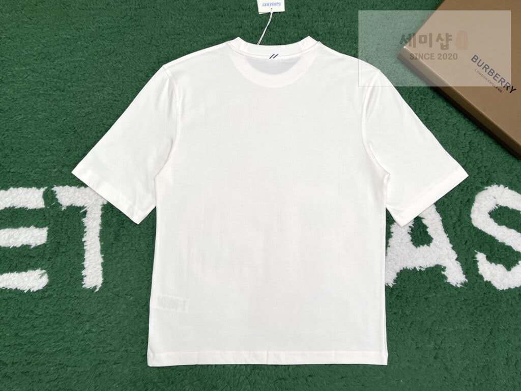 Burberry 버버리 크루넥 코튼 반팔 티셔츠 “2 COLOR” BLACK 의류 11번 이미지
