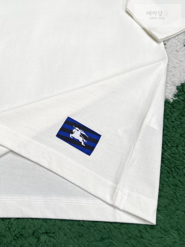 Burberry 버버리 크루넥 코튼 반팔 티셔츠 “2 COLOR” BLACK 의류 13번 이미지