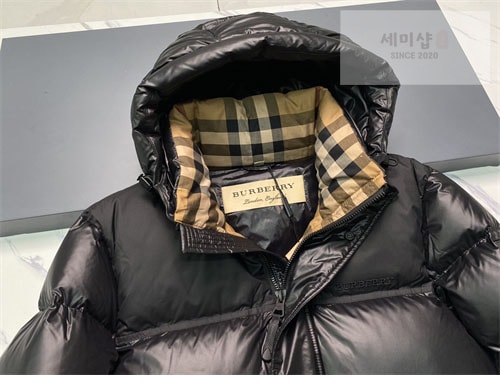 Burberry 버버리 패치 클래식 푸퍼 다운 패딩 자켓 의류 36번 이미지