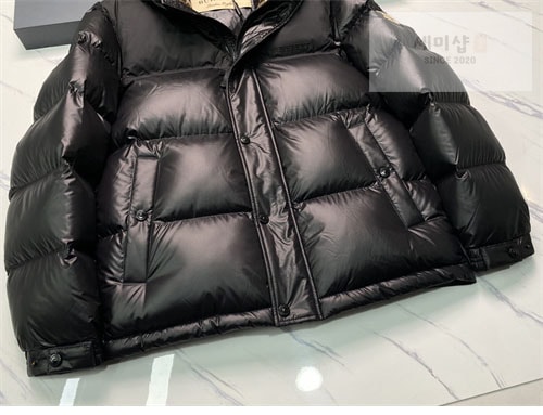 Burberry 버버리 패치 클래식 푸퍼 다운 패딩 자켓 의류 15번 이미지
