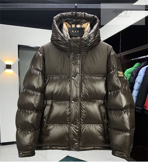 Burberry 버버리 패치 클래식 푸퍼 다운 패딩 자켓 의류 37번 이미지