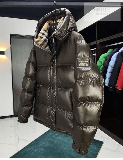 Burberry 버버리 패치 클래식 푸퍼 다운 패딩 자켓 의류 20번 이미지