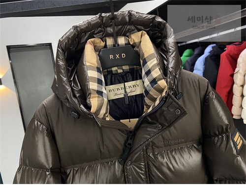 Burberry 버버리 패치 클래식 푸퍼 다운 패딩 자켓 의류 22번 이미지