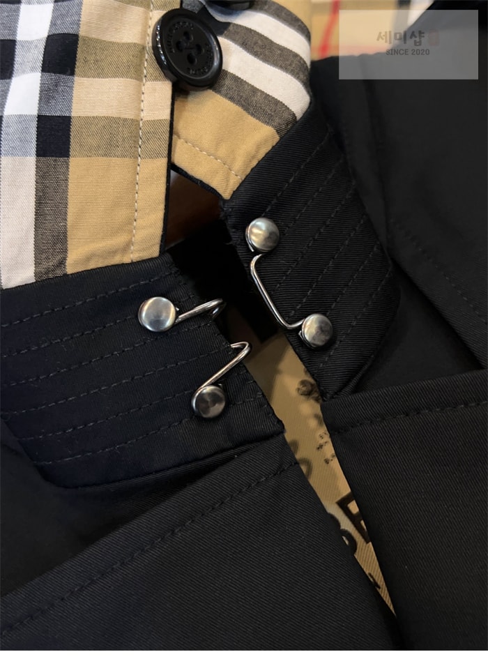 Burberry 버버리 해리티지 여성용 뉴 켄징턴 트렌치코트 블랙 의류 13번 이미지