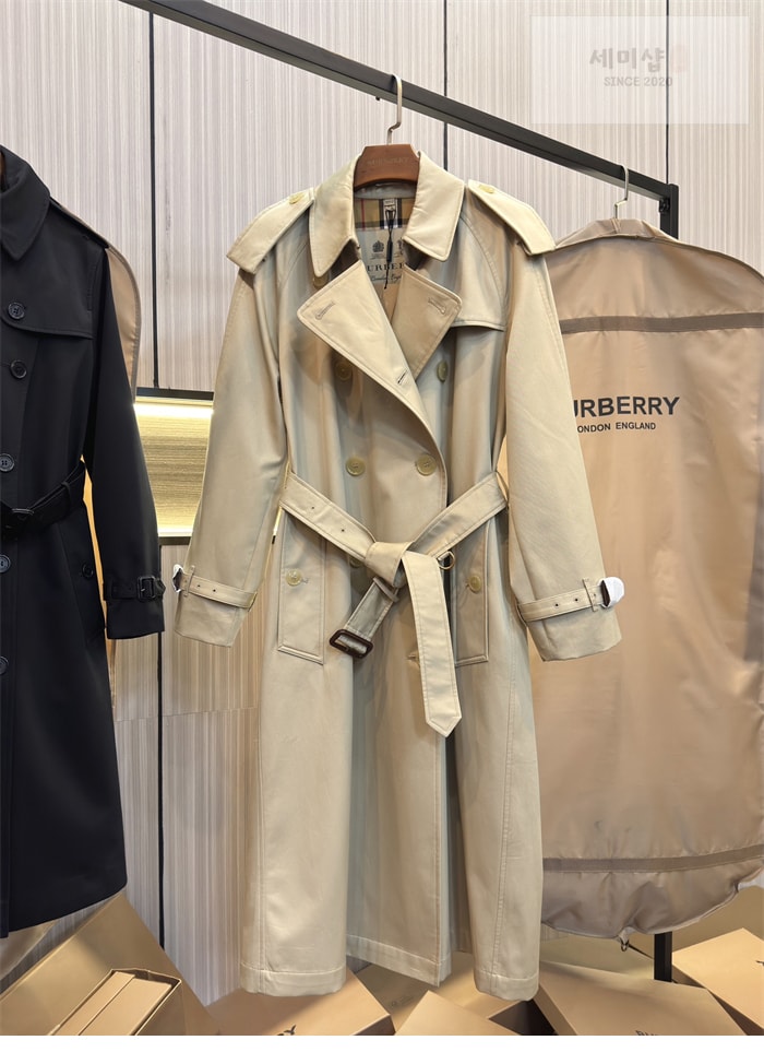 Burberry 버버리 해리티지 여성용 롱 뉴 웨스트민스터 트렌치 코트 베이지 레플리카 4번 이미지 - 의류 | 세미샵 레플리카 사이트