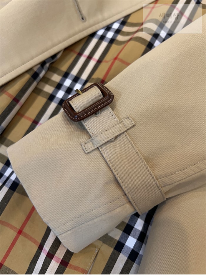 Burberry 버버리 해리티지 여성용 롱 뉴 켄징턴 베이지 의류 17번 이미지