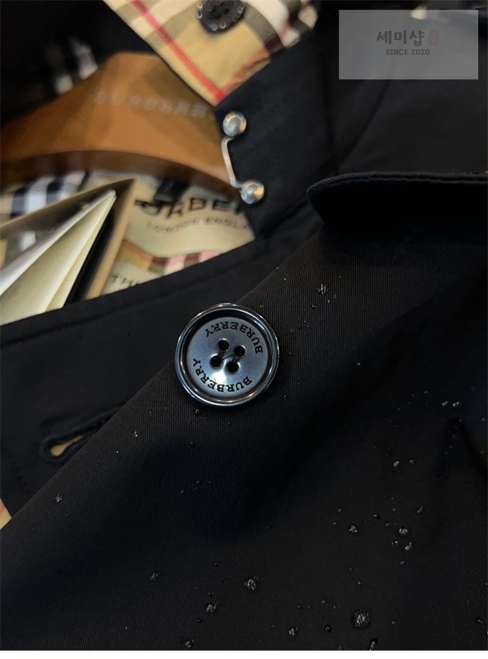 Burberry 버버리 해리티지 여성용 롱 뉴 켄징턴 블랙 의류 13번 이미지