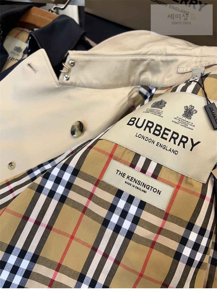 Burberry 버버리 해리티지 여성용 숏 뉴 켄징턴 트렌치코트 베이지 의류 18번 이미지