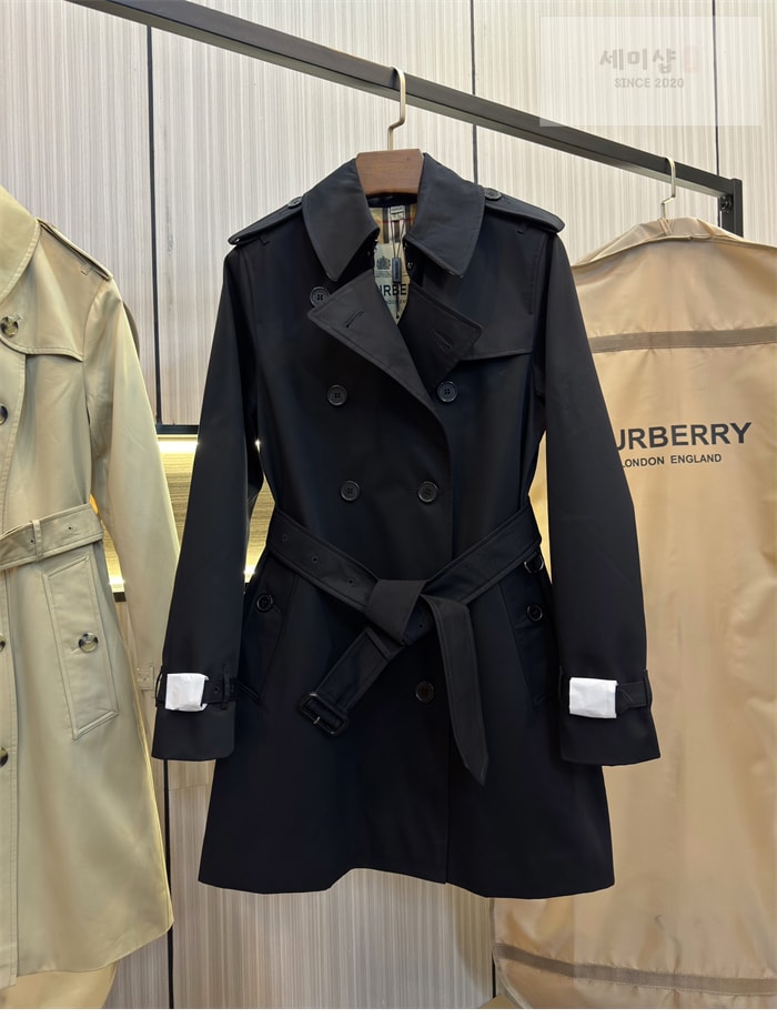 Burberry 버버리 해리티지 여성용 숏 뉴 켄징턴 트렌치코트 블랙 의류 25번 이미지