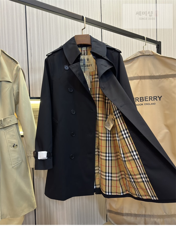 Burberry 버버리 해리티지 여성용 숏 뉴 켄징턴 트렌치코트 블랙 의류 8번 이미지