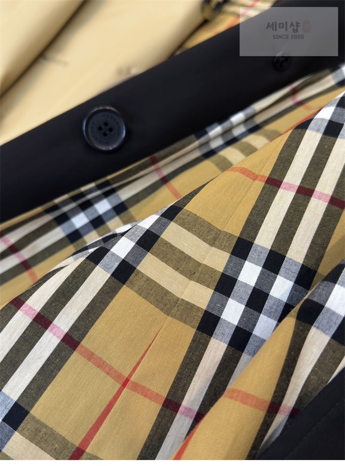 Burberry 버버리 해리티지 여성용 숏 뉴 켄징턴 트렌치코트 블랙 의류 24번 이미지