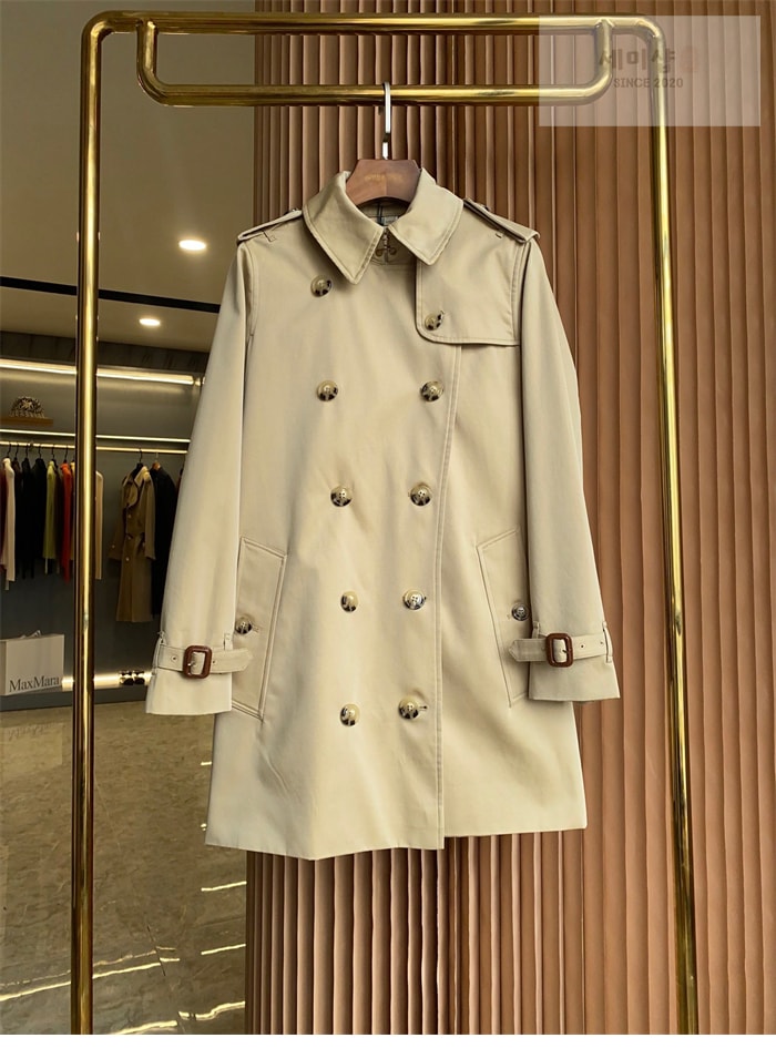 Burberry 버버리 해리티지 여성용 숏 켄징턴 트렌치코트 베이지 의류 4번 이미지