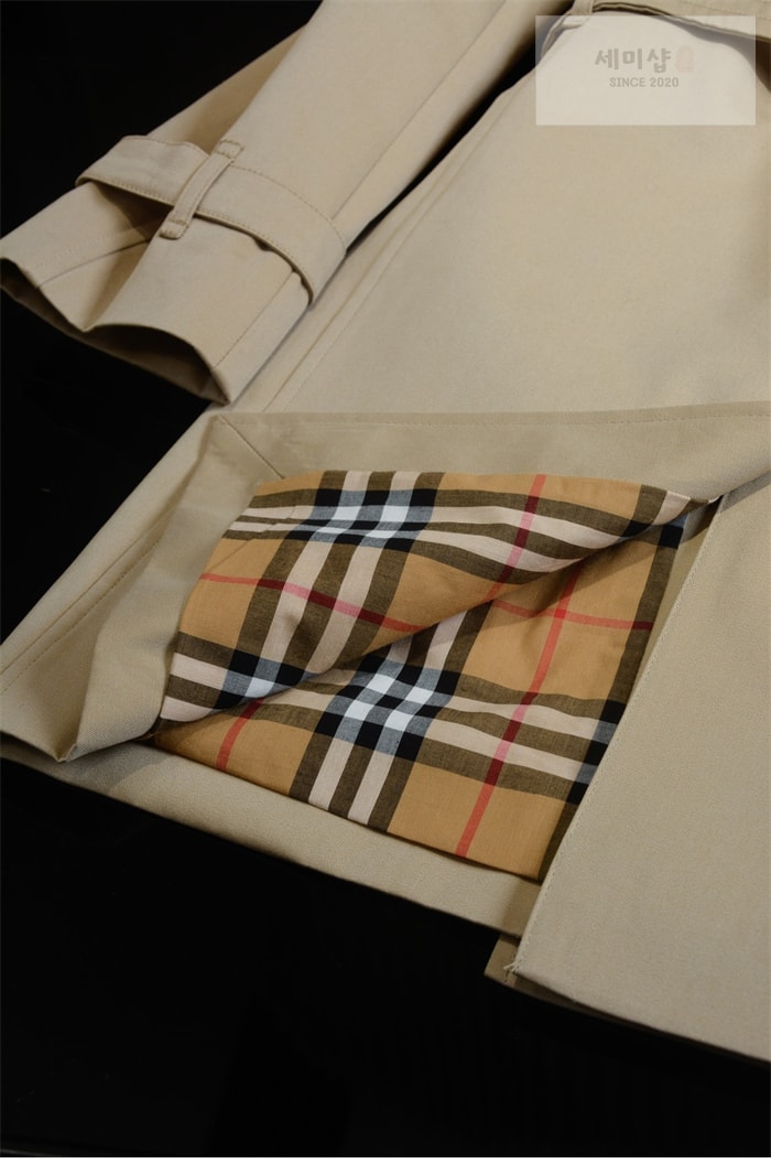 Burberry 버버리 해리티지 여성용 숏 켄징턴 트렌치코트 베이지 의류 22번 이미지