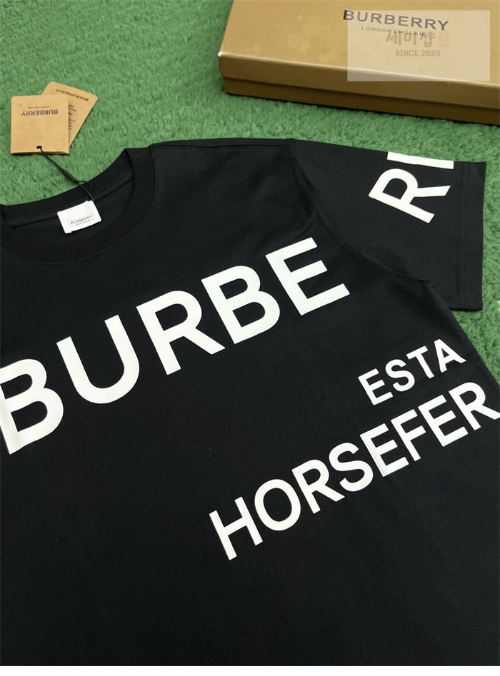 Burberry 버버리 호스페리 프린팅 코튼 티셔츠 블랙 의류 10번 이미지