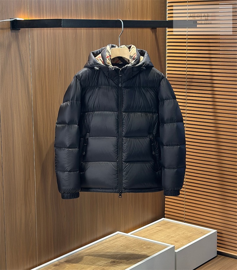 버버리 버버리 후드 다운 푸퍼 자켓 블랙 의류 17번 이미지