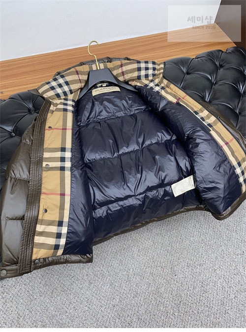 Burberry 버버리 24FW 로고 숏 패딩 의류 9번 이미지