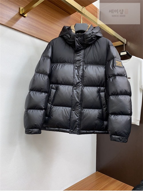 Burberry 버버리 24FW 로고 숏 패딩 의류 11번 이미지