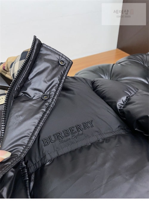 Burberry 버버리 24FW 로고 숏 패딩 의류 16번 이미지