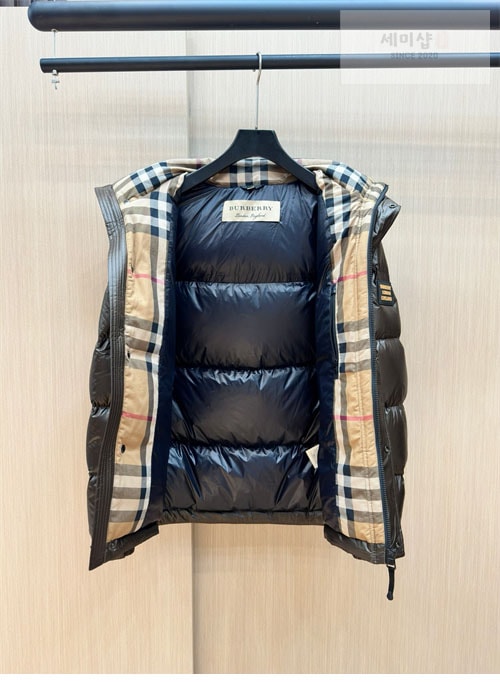 Burberry 버버리 24FW 로고 패치 숏 패딩 다운 자켓 의류 18번 이미지