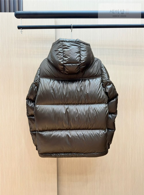 Burberry 버버리 24FW 로고 패치 숏 패딩 다운 자켓 의류 15번 이미지