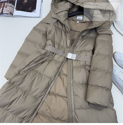 Burberry 버버리 24SS 벨티드 롱 다운 패딩 의류 8번 이미지