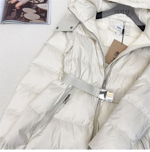 Burberry 버버리 24SS 벨티드 롱 다운 패딩 의류 17번 이미지