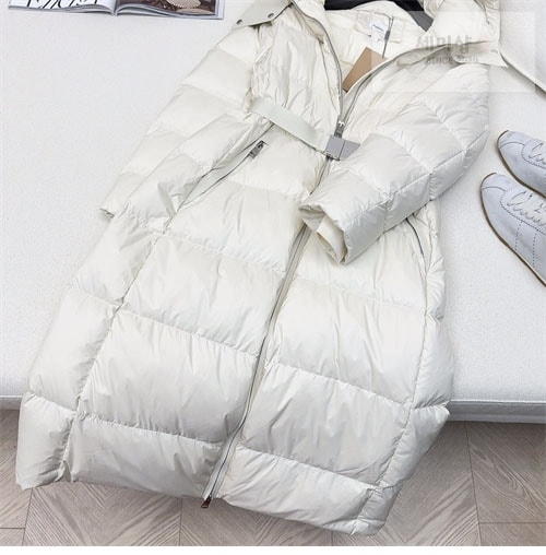 Burberry 버버리 24SS 벨티드 롱 다운 패딩 의류 13번 이미지