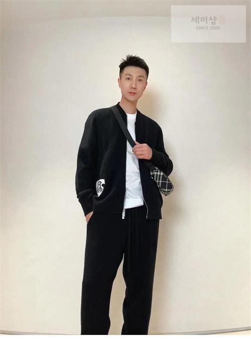 Burberry 버버리 B 쉴드 니트 집업 의류 4번 이미지