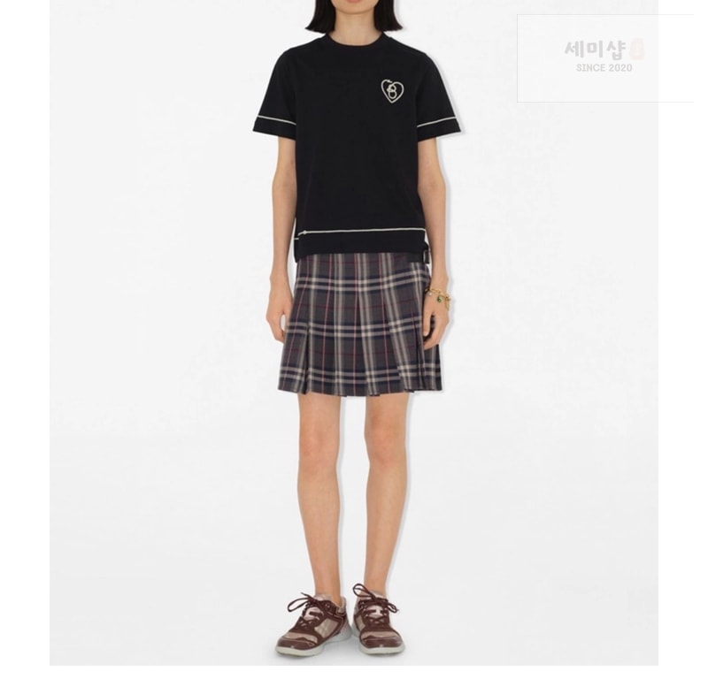 Burberry 버버리 B 하트 로고 코튼 반팔 티셔츠 블랙 의류 2번 이미지