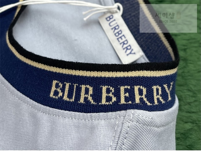 Burberry 버버리 EKD 자수 넥 포인트레터링 반팔 티셔츠 블루 의류 10번 이미지
