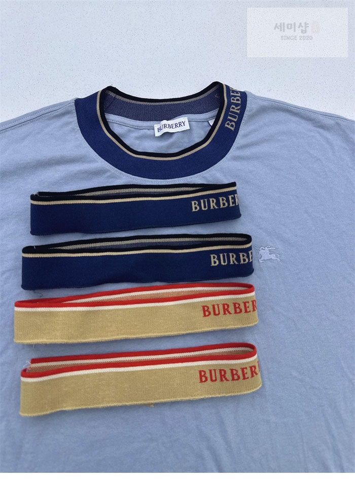Burberry 버버리 EKD 자수 넥 포인트레터링 반팔 티셔츠 블루 의류 29번 이미지