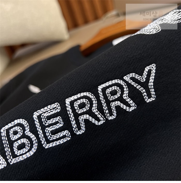 Burberry 버버리 EKD 코튼 맨투맨 의류 10번 이미지