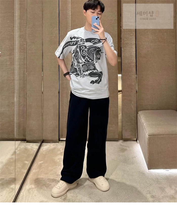 Burberry 버버리 EKD 코튼 반팔 티셔츠 의류 6번 이미지