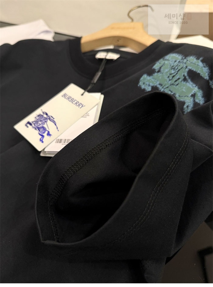 Burberry 버버리 EKD 코튼 반팔 티셔츠 화이트 의류 10번 이미지