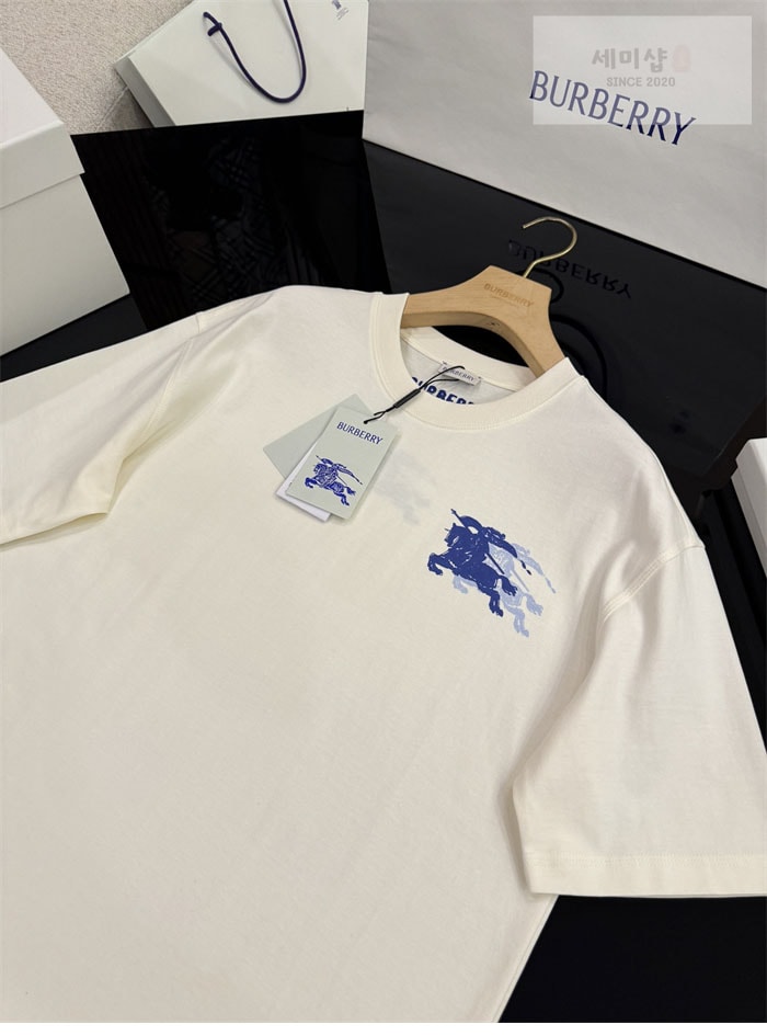 Burberry 버버리 EKD 코튼 반팔 티셔츠 의류 9번 이미지