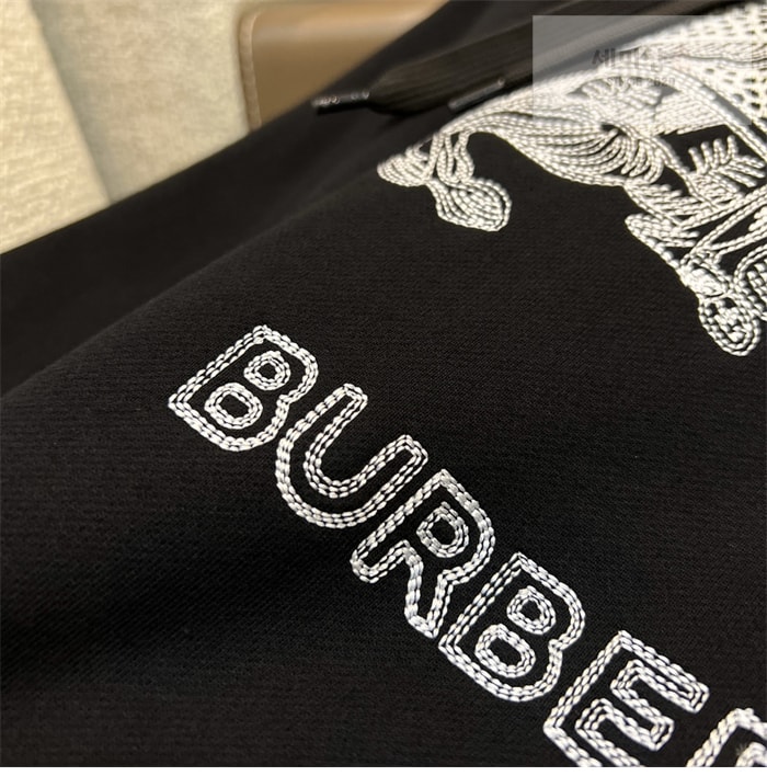 Burberry 버버리 EKD 코튼 후디 의류 18번 이미지