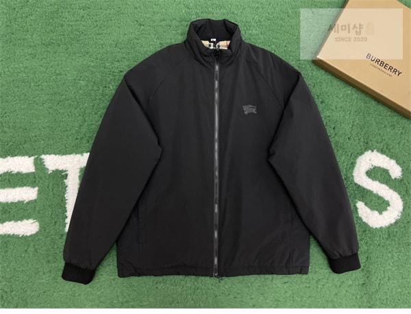 Burberry 버버리 Pailton 패커블 후드 다운 패딩 자켓 의류 5번 이미지