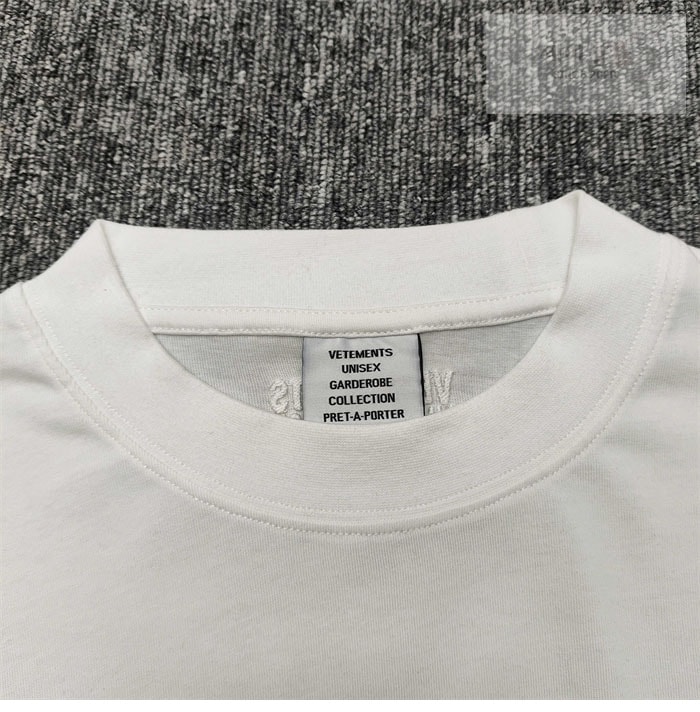 Vetements 베트멍 에펠탑 프린팅 오버사이즈 반팔 티셔츠 의류 7번 이미지