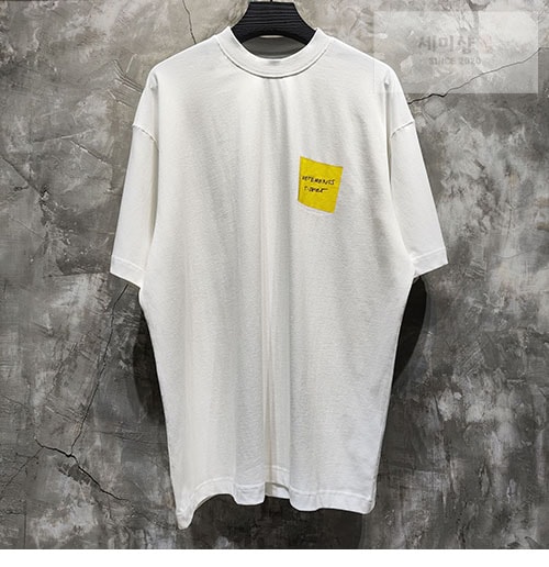Vetements 베트멍 포스트잇 로고 반팔 티셔츠 의류 4번 이미지