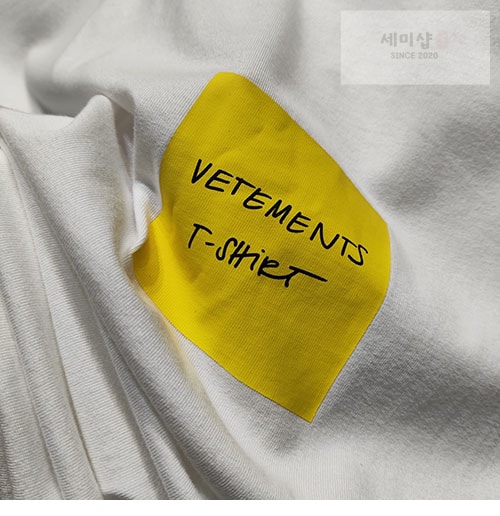 Vetements 베트멍 포스트잇 로고 반팔 티셔츠 의류 6번 이미지